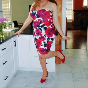 B Darlin Sz. 20W floral strapless mini dress